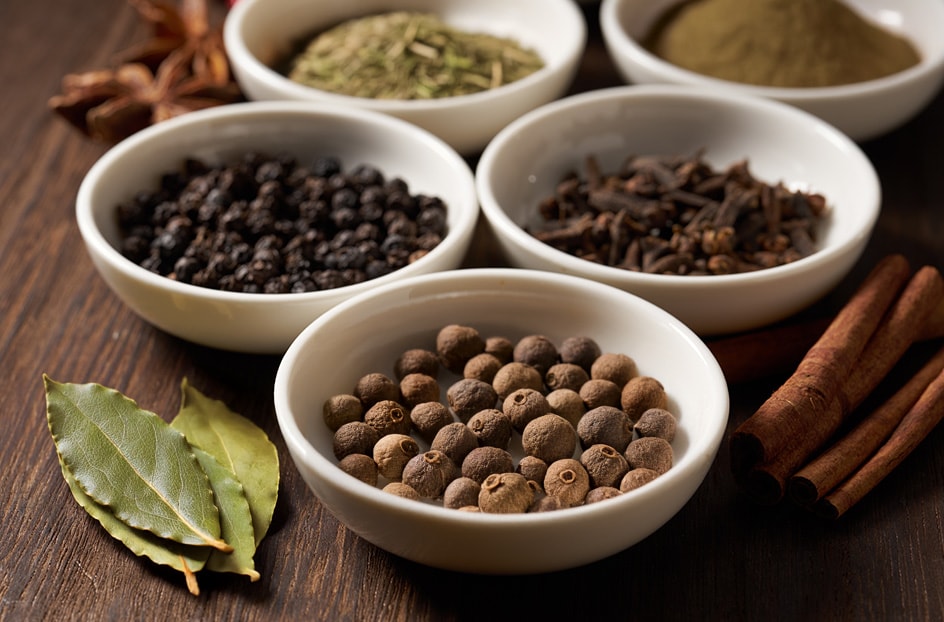 料理を引き立てるスパイスの香り